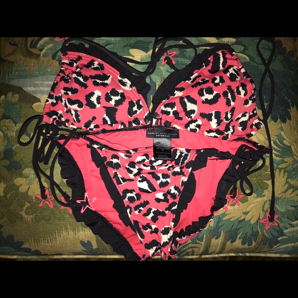 Marc Jacobs P NWOT! Beautiful, never worn